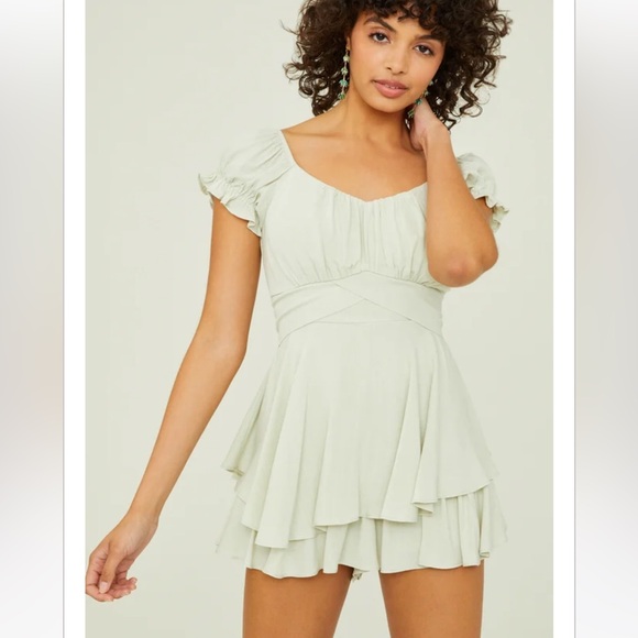 ALTAR'D STATE double layered romper - Picture 2 of 5